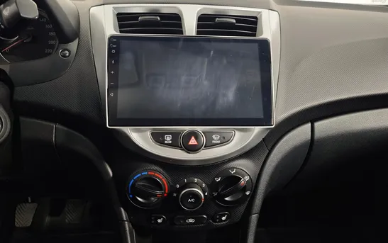 Hyundai Solaris 1.60 Механика, фото №1