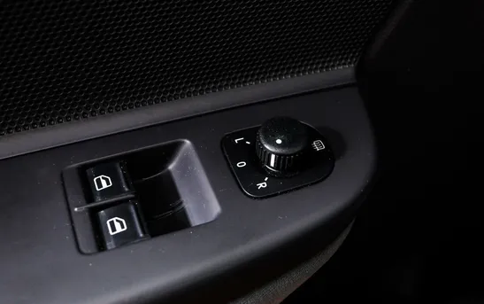 Volkswagen Golf 1.60 Автоматическая, фото №1