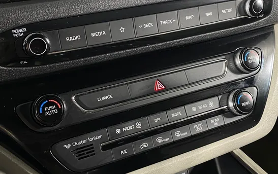 Kia Carnival 2.20 Автоматическая, фото №1