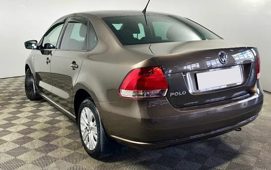 Volkswagen Polo 1.60 Автоматическая, фото №1