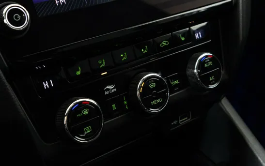 Skoda Octavia 1.80 Робот, фото №1