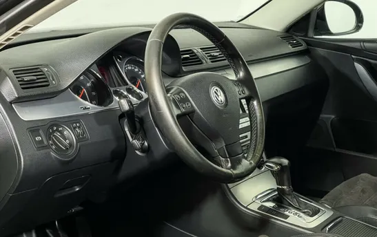 Volkswagen Passat 2.00 Автоматическая, фото №1
