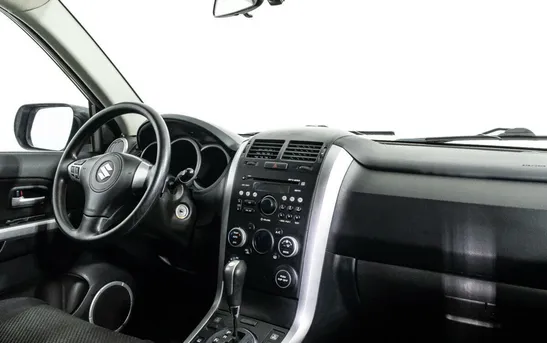 Suzuki Grand Vitara 2.40 Автоматическая, фото №1