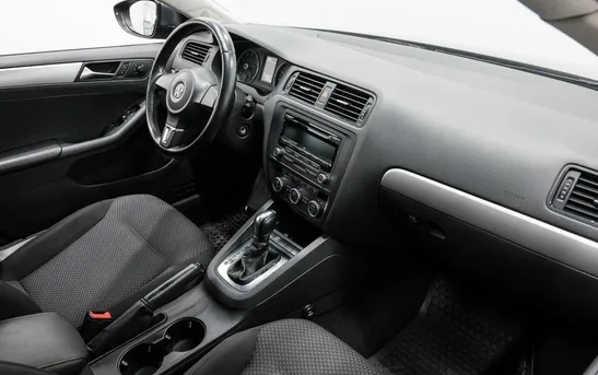 Volkswagen Jetta 1.60 Автоматическая, фото №1