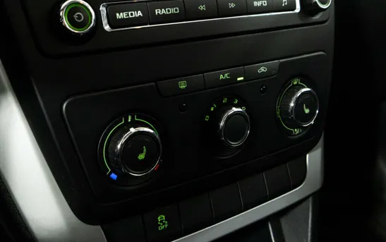 Skoda Yeti 1.40 Робот, фото №1