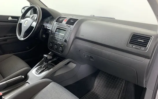 Volkswagen Golf 1.60 Автоматическая, фото №1