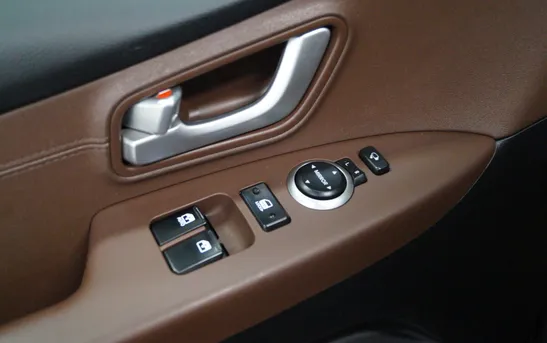 Hyundai Grand Starex 2.50 Автоматическая, фото №1