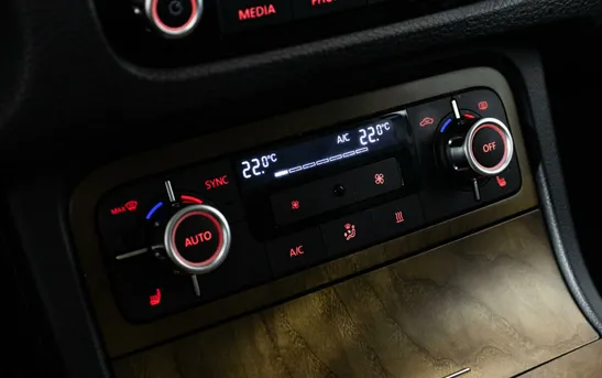 Volkswagen Touareg 3.00 Автоматическая, фото №1