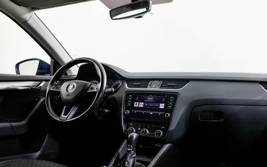 Skoda Octavia 1.80 Робот, фото №1