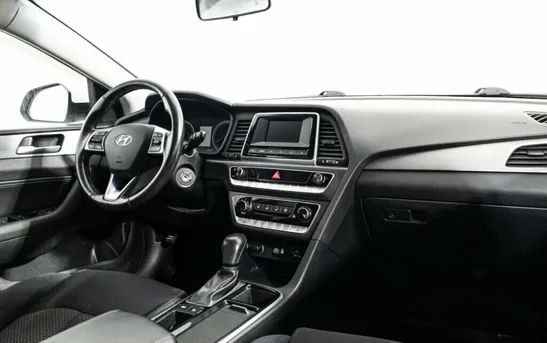 Hyundai Sonata 2.00 Автоматическая, фото №1