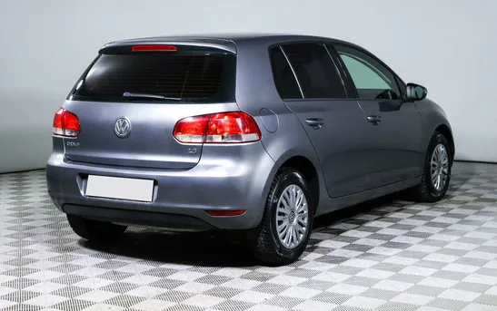 Volkswagen Golf 1.60 Робот, фото №1