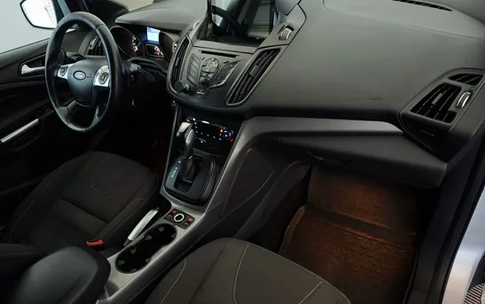 Ford Kuga 1.60 Автоматическая, фото №1