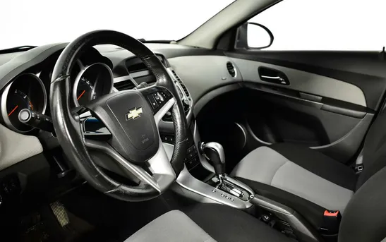 Chevrolet Cruze 1.60 Автоматическая, фото №1