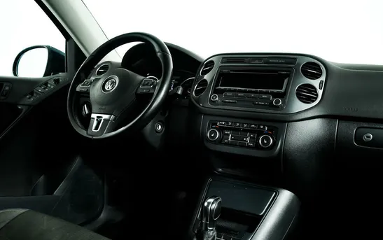 Volkswagen Tiguan 2.00 Автоматическая, фото №1