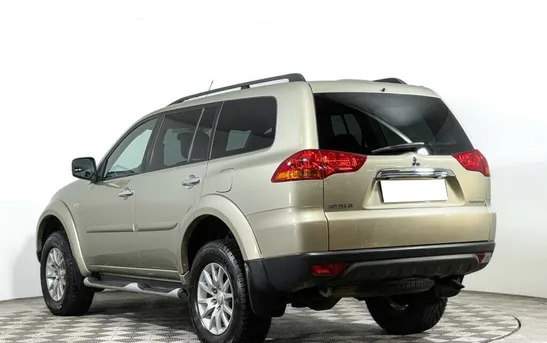 Mitsubishi Pajero Sport 2.50 Автоматическая, фото №1