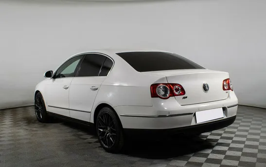 Volkswagen Passat 1.80 Робот, фото №1