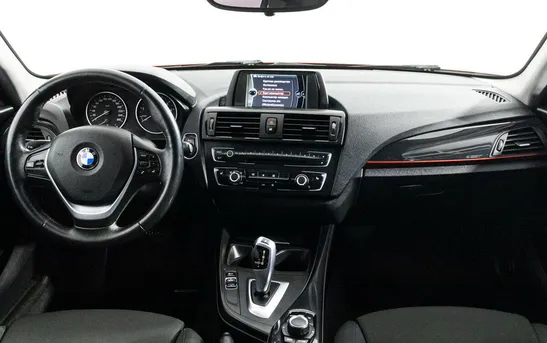 BMW 1 серии 1.60 Автоматическая, фото №1