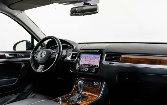Volkswagen Touareg 3.00 Автоматическая, фото №1