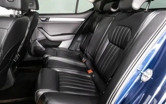 Skoda Superb 1.80 Робот, фото №1