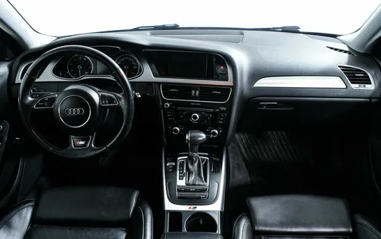 Audi A4 2.00 Робот, фото №1