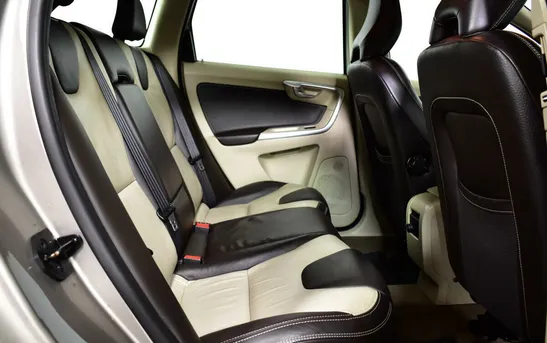 Volvo XC60 2.40 Автоматическая, фото №1