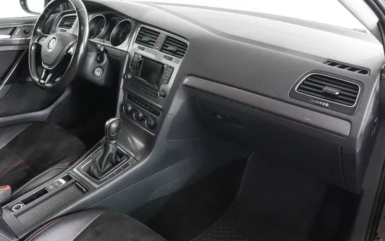 Volkswagen Golf 1.40 Робот, фото №1