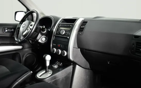 Nissan X-Trail 2.00 Вариатор, фото №1