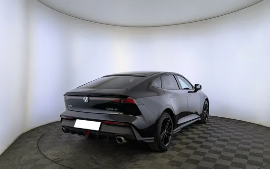 Changan UNI-V 1.50 Робот, фото №1