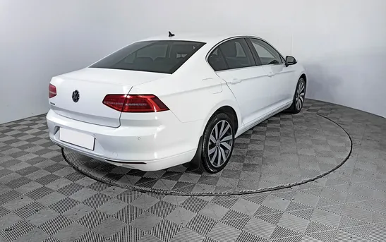 Volkswagen Passat 1.80 Робот, фото №1