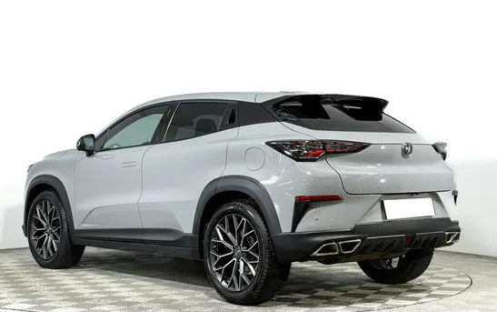 Changan UNI-T 1.50 Робот, фото №1