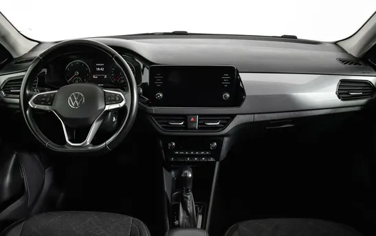 Volkswagen Polo 1.60 Автоматическая, фото №1