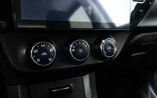 Toyota Corolla 1.60 Вариатор, фото №1