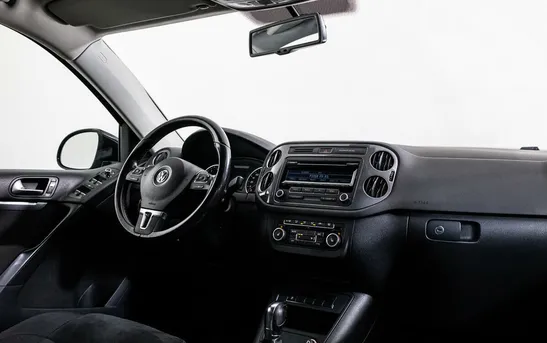 Volkswagen Tiguan 2.00 Автоматическая, фото №1