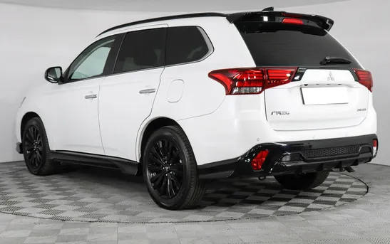 Mitsubishi Outlander 2.40 Вариатор, фото №1