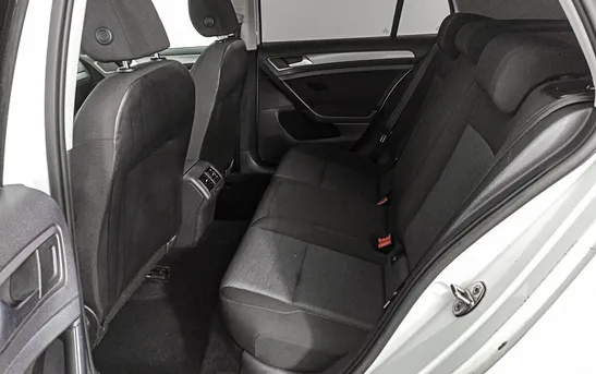 Volkswagen Golf 1.40 Механика, фото №1