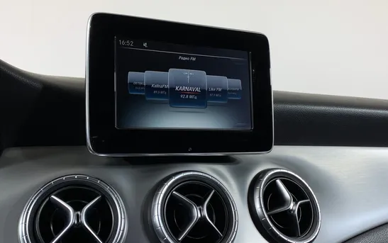 Mercedes-Benz CLA 1.60 Робот, фото №1