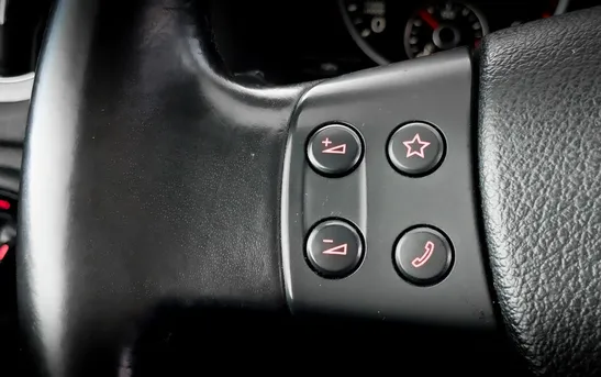 Volkswagen Tiguan 2.00 Автоматическая, фото №1