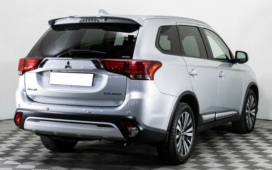 Mitsubishi Outlander 2.40 Вариатор, фото №1