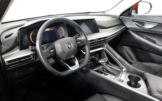 Changan CS35PLUS 1.40 Робот, фото №1