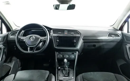 Volkswagen Tiguan 2.00 Робот, фото №1