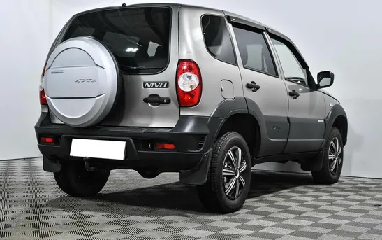 Chevrolet Niva 1.70 Механика, фото №1
