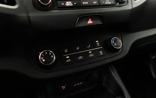 Kia Sportage 2.00 Автоматическая, фото №1