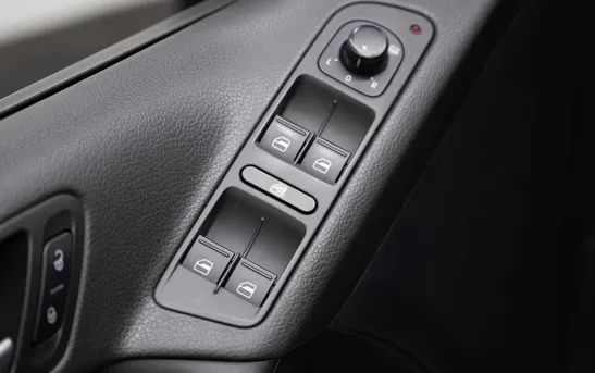 Volkswagen Tiguan 2.00 Автоматическая, фото №1