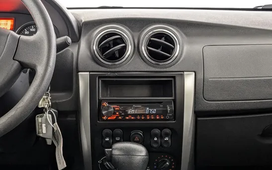 Nissan Almera 1.60 Автоматическая, фото №1