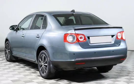 Volkswagen Jetta 1.60 Автоматическая, фото №1