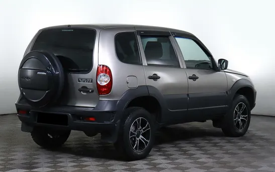 Lada (ВАЗ) Niva 1.70 Механика, фото №1