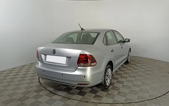Volkswagen Polo 1.60 Автоматическая, фото №1