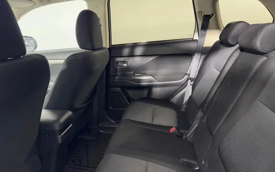 Mitsubishi Outlander 2.00 Вариатор, фото №1