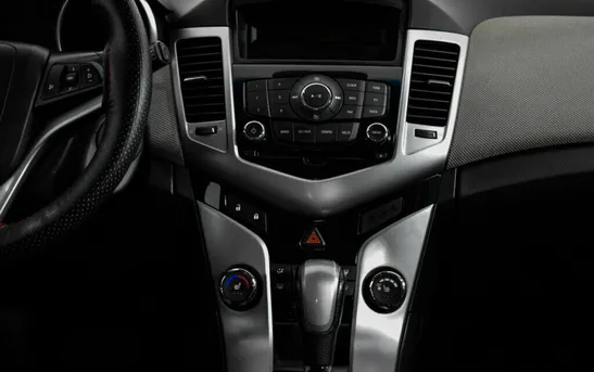 Chevrolet Cruze 1.80 Автоматическая, фото №1