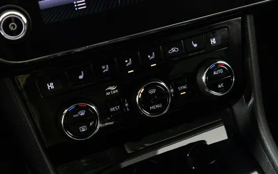 Skoda Superb 1.80 Робот, фото №1